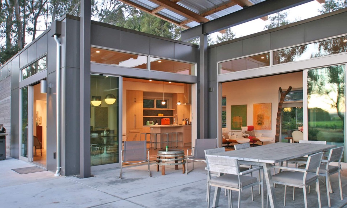 Santa Rosa House | Modernist Compound With Luxury Spa Overlooking Bellflower Vineyards