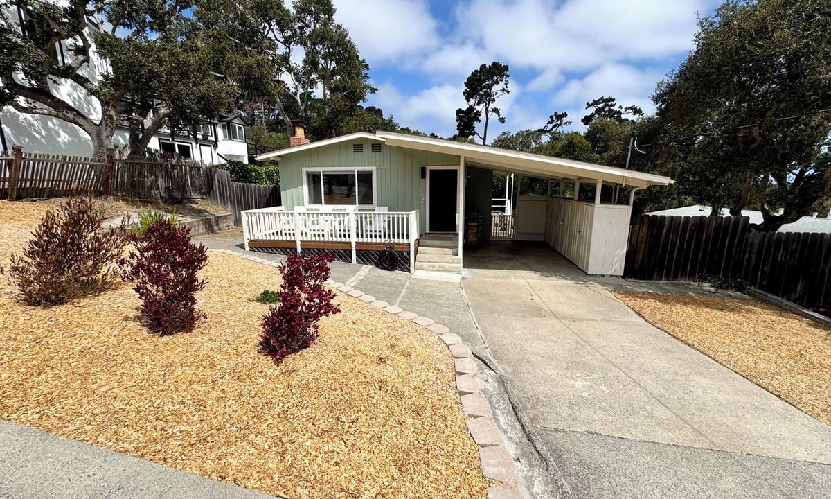 Monterey House | Monterey Car Week Getaway - Fabulous 3-bedroom house in Monterey