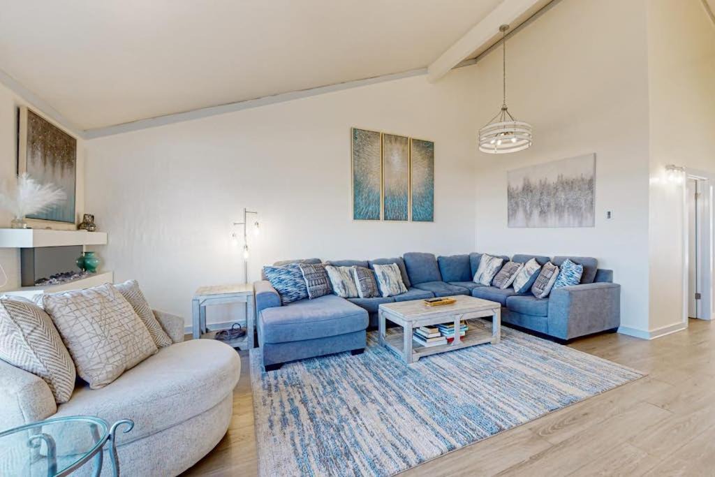 Castroville House | Monterey Dune Dream