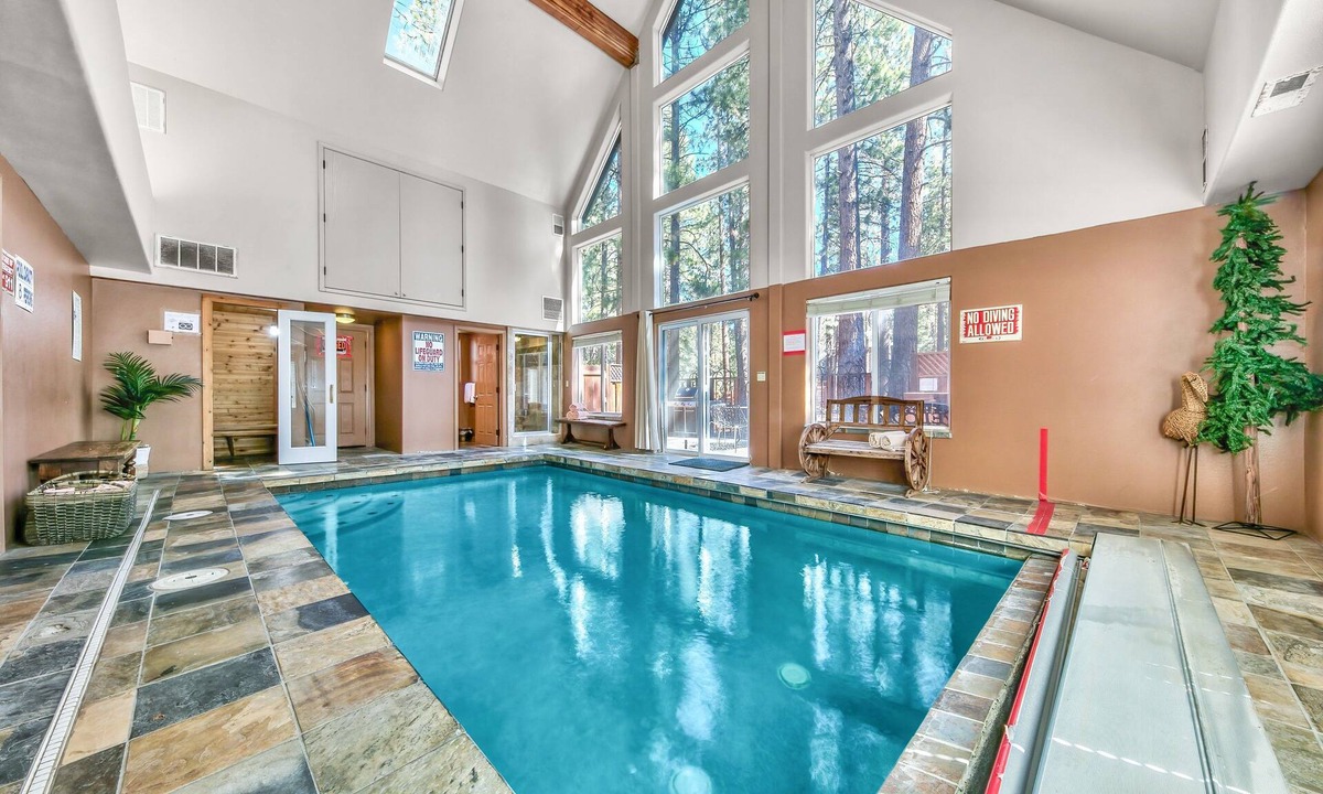 Montgomery Estates House | Mv11 Lake tahoe estate with heated pool