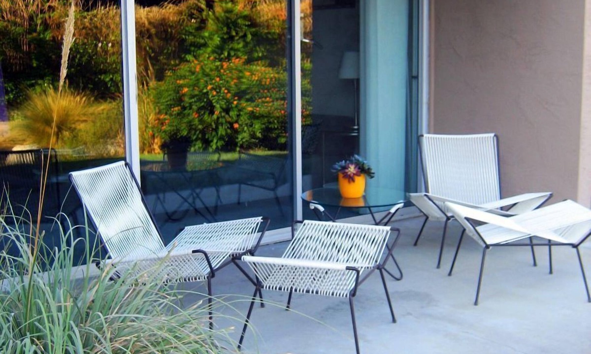 Palm Desert Apartment | Newly Renovated Studio-Modern Life Style - Few Blocks From El Paseo