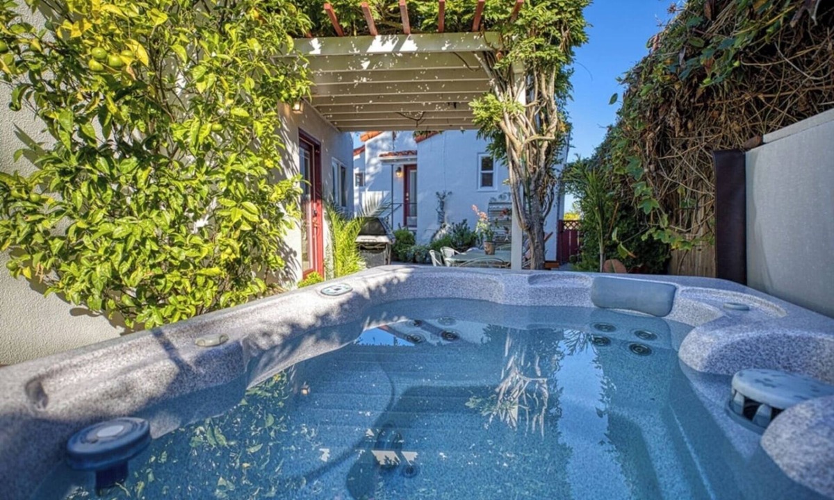 Westside Santa Cruz House | Oceanfront Beach Boardwalk Hot Tub BBQ