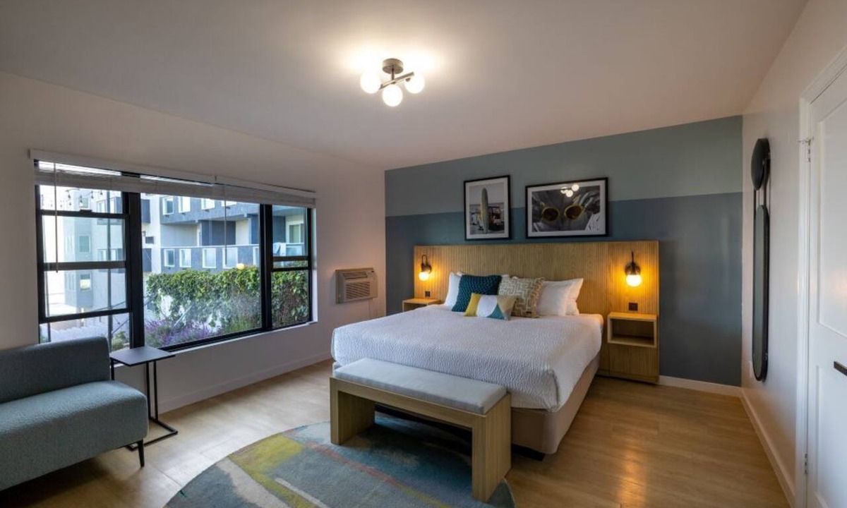 Pismo Beach Hotel | Oceanview Beach House with Family Game Room, Patio with Ocean Views & Fire Pit