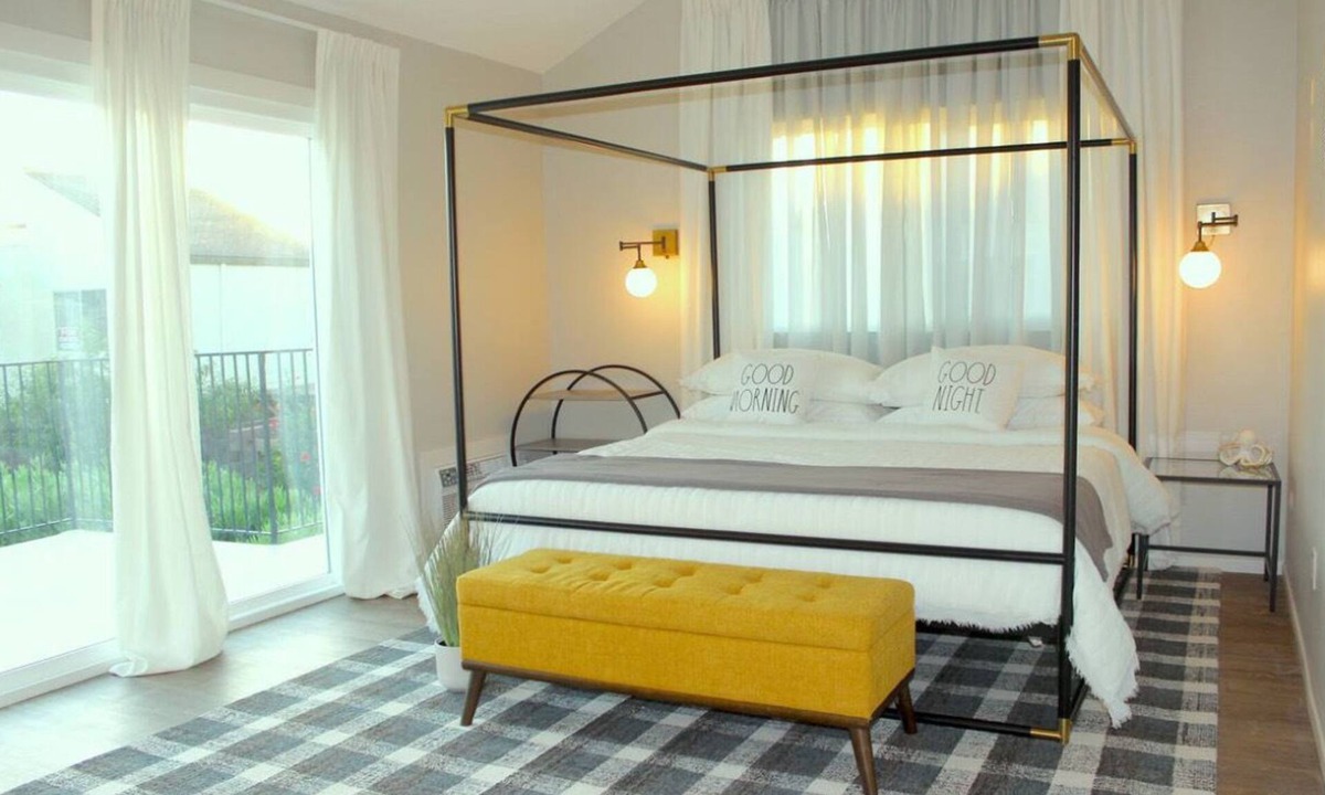 University City House | Perfectly located mid-century inspired family townhome