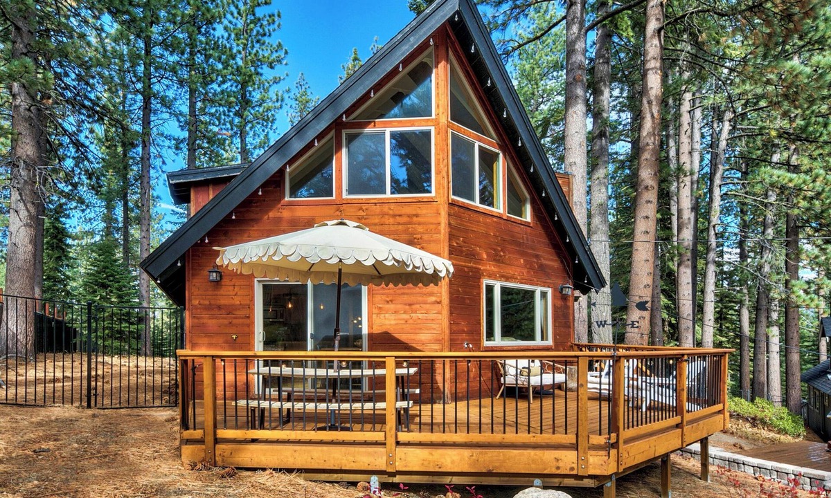 Tahoe Paradise Cabin | Pine Ridge Cabin: Stylish A-Frame, Game Room