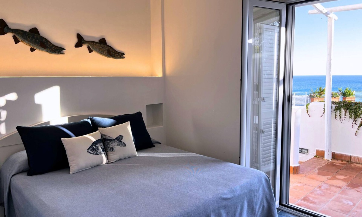 Villammare Apartment | Porpora Apartment with sea view located inside the Residence le Ruve Bianche with swimming pool and private beach