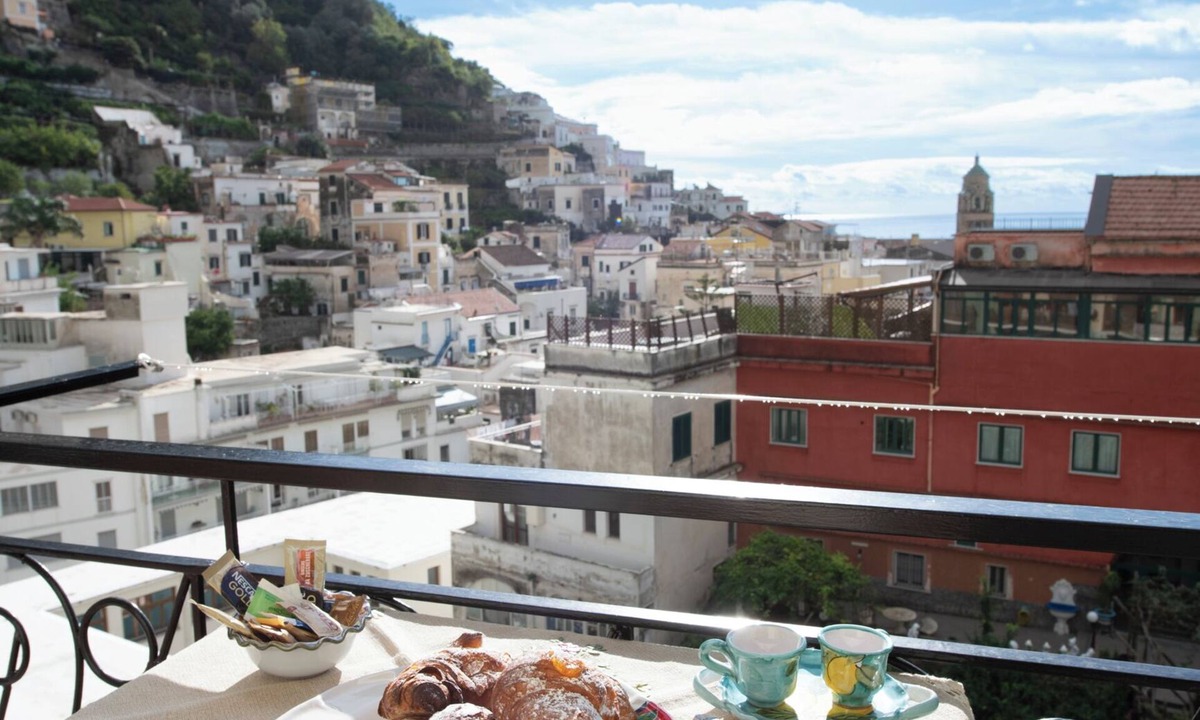 Amalfi Apartment | Prima Luce Holiday House - Cozy Apartment in Amalfi Center