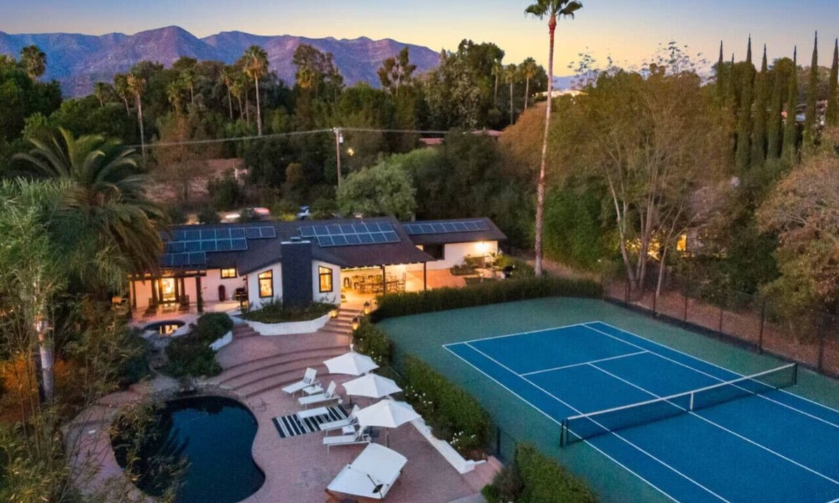 Meiners Oaks House | Private Estate: House + Cottage, Pool & Tennis