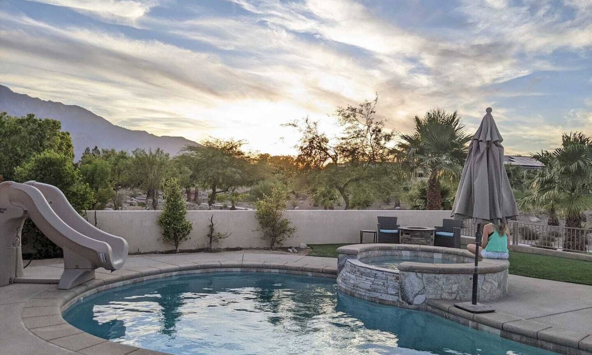Palm Springs Villa | Private Large Modern Villa with Pool/Spa/Slide