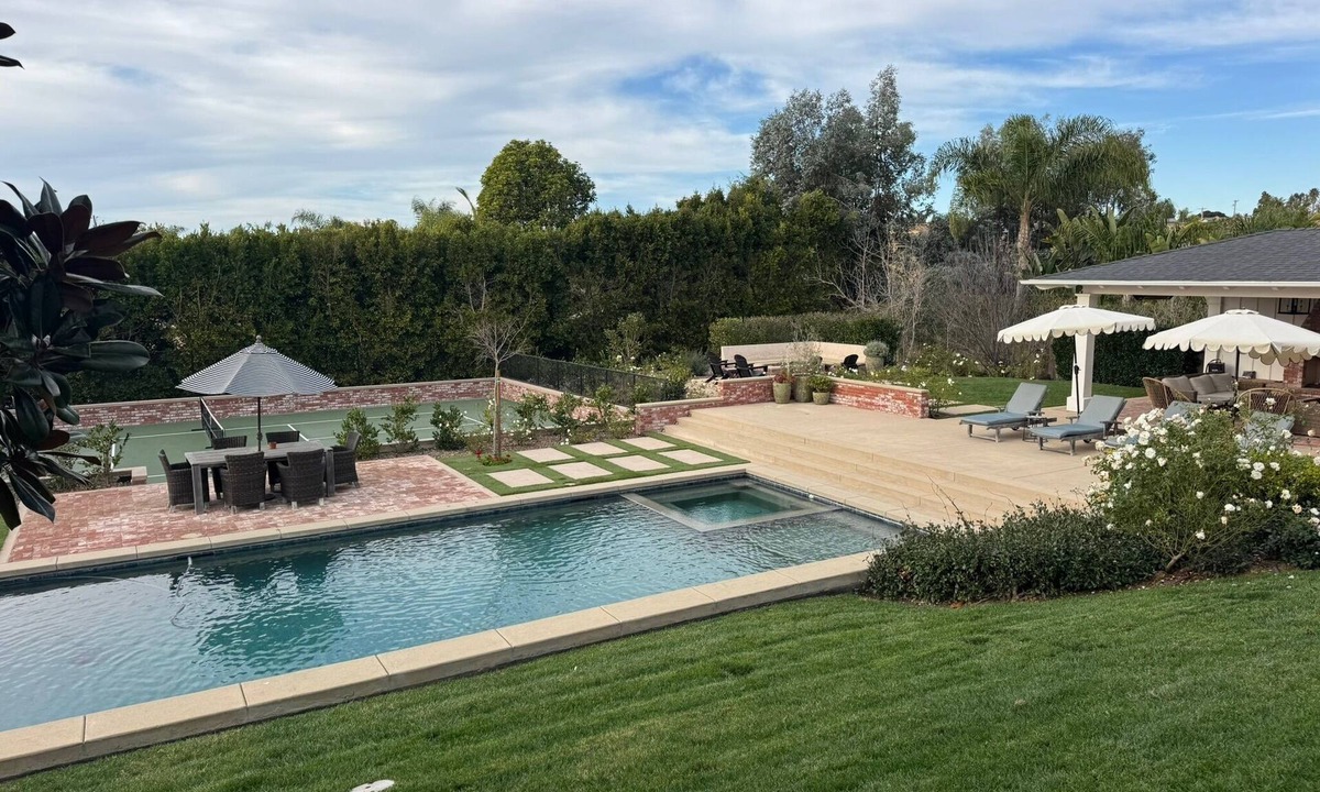 Encinitas Villa | Private Resort Style Villa with Pool, Own Pickleball Court & Outdoor Oasis.
