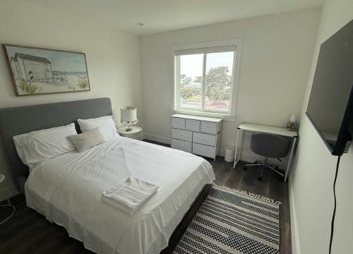 Parkside House | Private Room in Modern Homestay with Fast Wifi