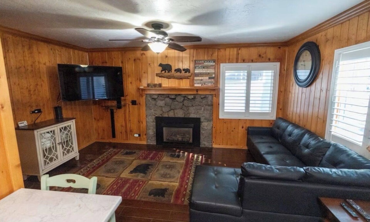 Al Tahoe House | Romantic one bedroom, one bath cabin with white picket fence in. Extremely cozy.