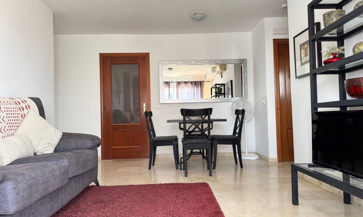 Estepona Apartment | Sea View private parking. multi language TV SKY/BT Walk to Beach/Old Town/Port