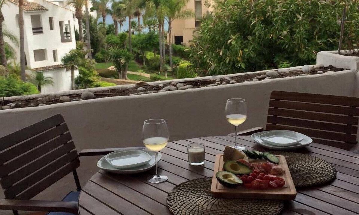 Playa del Sol-Villacana Apartment | Seaview 2 Bedroom Family Apartment.Walk To The Beach And Amenities