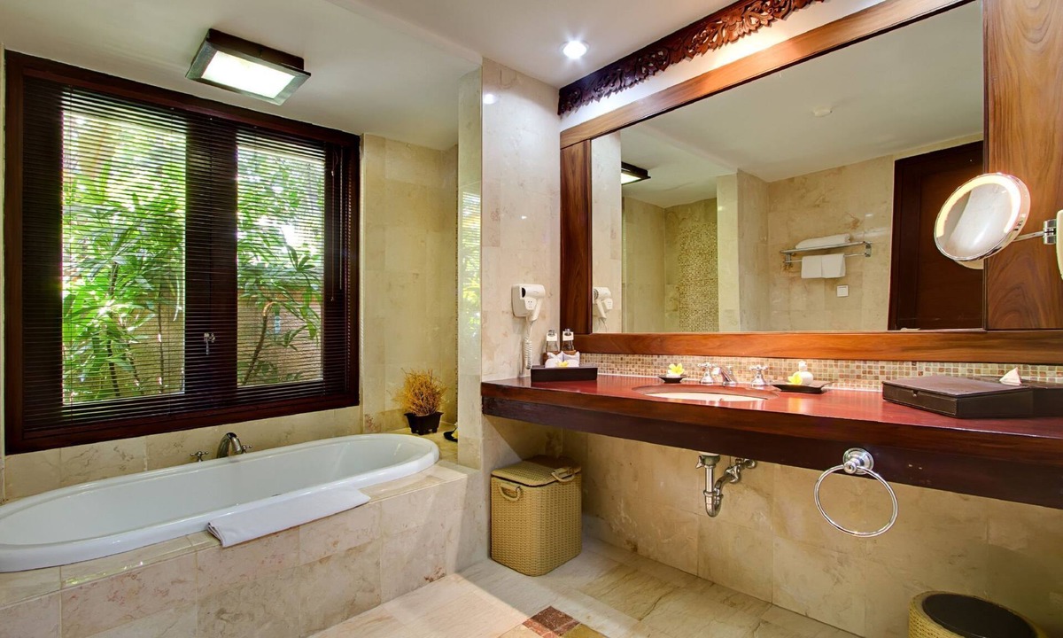 Kartika Plaza Villa | Spacious One Bedroom Villa, Great location near to the beach