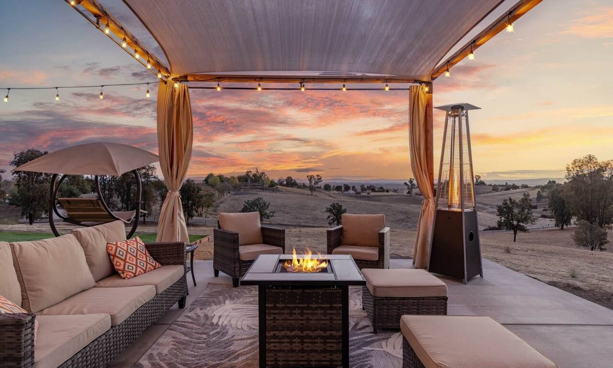 San Miguel House | Stunning 10 Acre Estate in Paso Robles w/360 Views