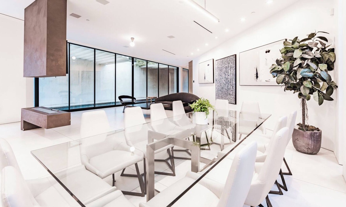 Los Angeles Villa | Stunning 5BRM Hollywood Hills Villa Retreat!