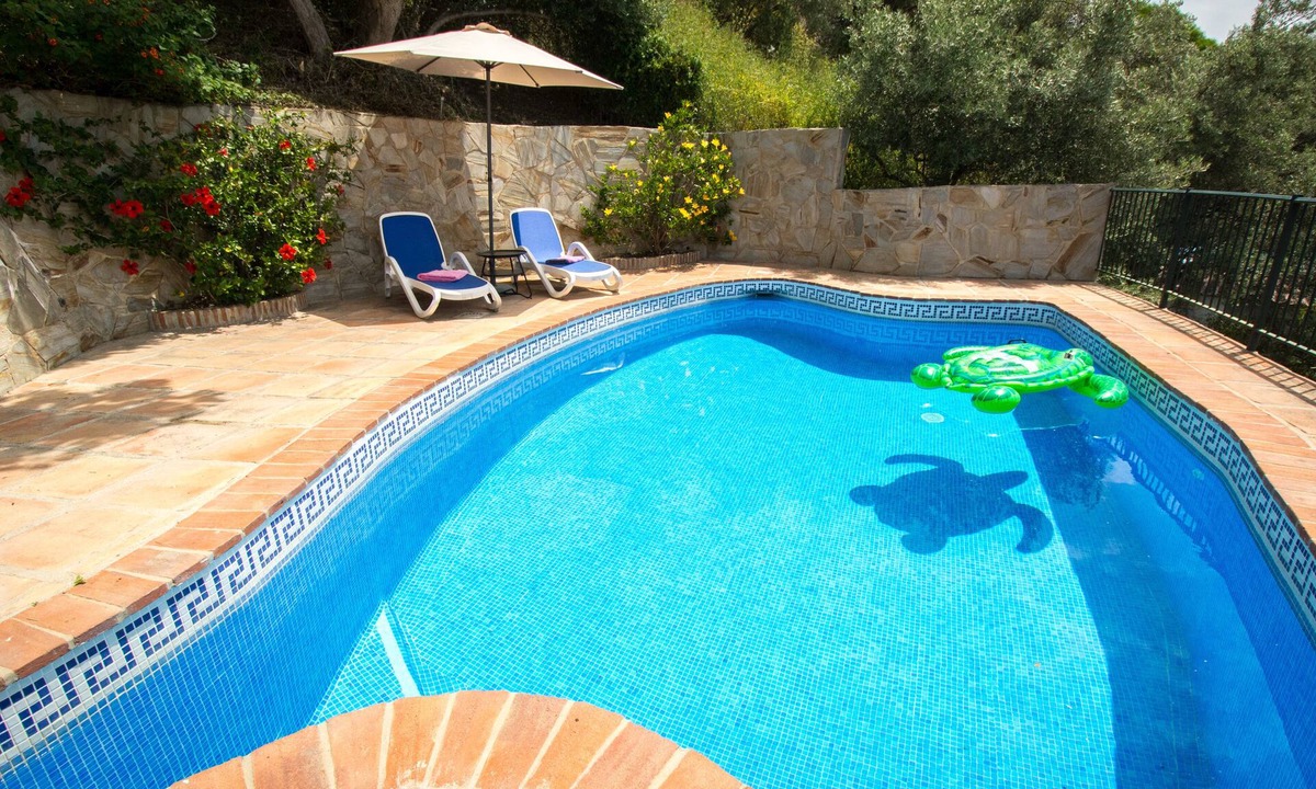Frigiliana Villa | Sun-kissed Exclusive Villa Retreat with Private Pool, Panoramic Sea Views & AC