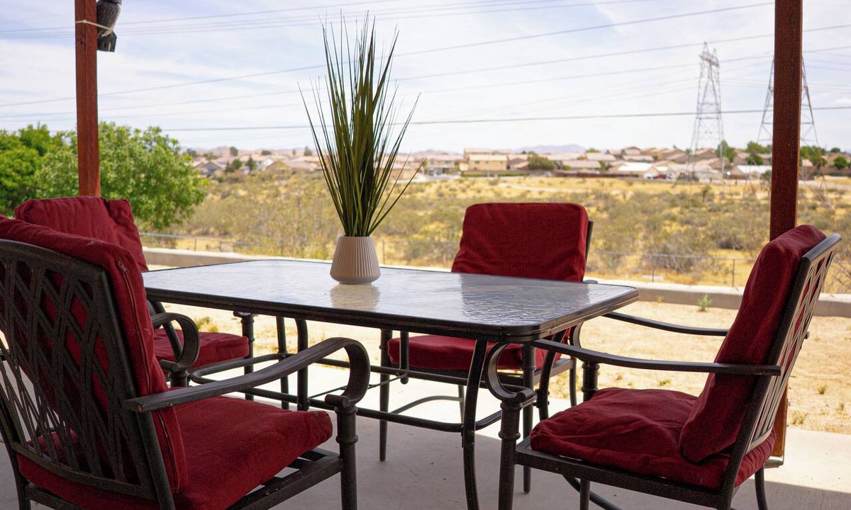 Victorville House | Terrific 3-bedroom house with AC in Victorville
