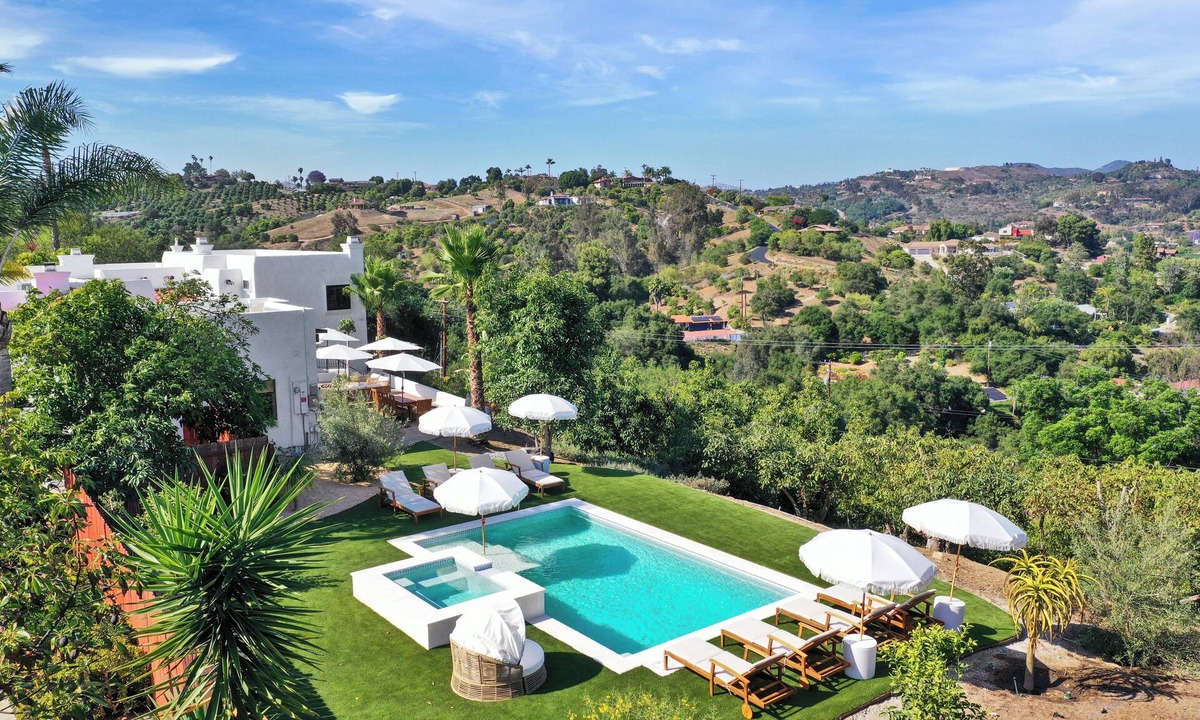 Fallbrook Villa | The Den at Coyote Ridge
