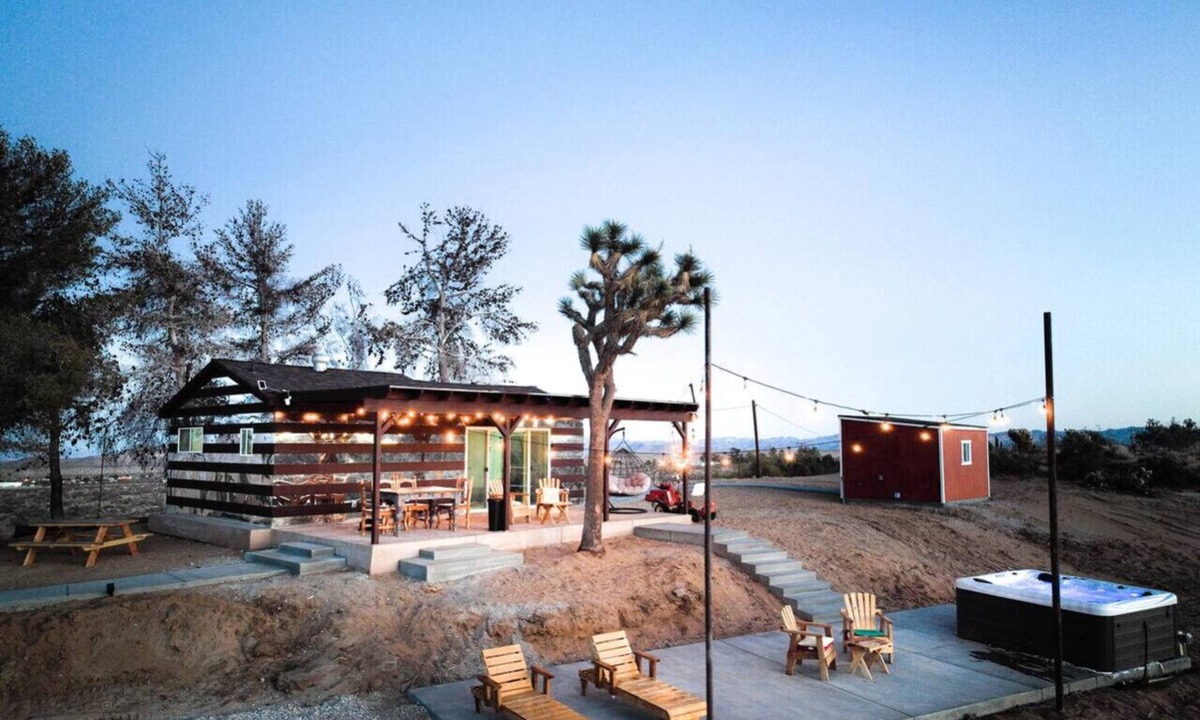 Landers Cabin | The Invisible Wind Cabin- Joshua Tree Amazing View