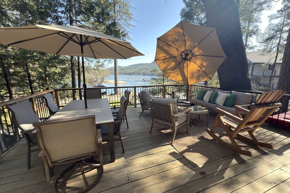 Bass Lake RV Rental | Tranquil Waterfront Hideaway with Forest Views & Outdoor Living in Bass Lake, California