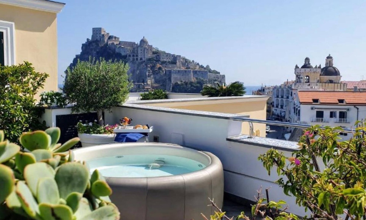 Ischia Ponte Apartment | Turchese choose to live an emotion