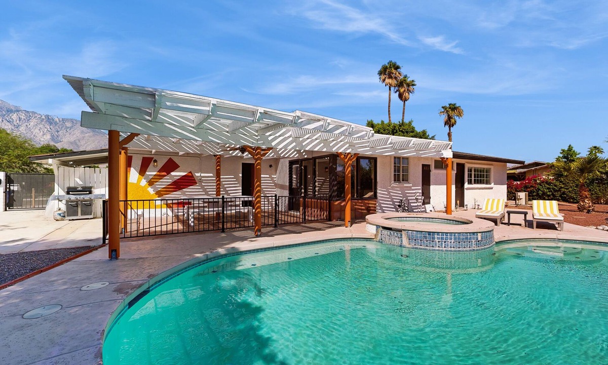Desert Park Estates House | Updated mid-century gem with private pool, spa, gas grill, and free WiFi