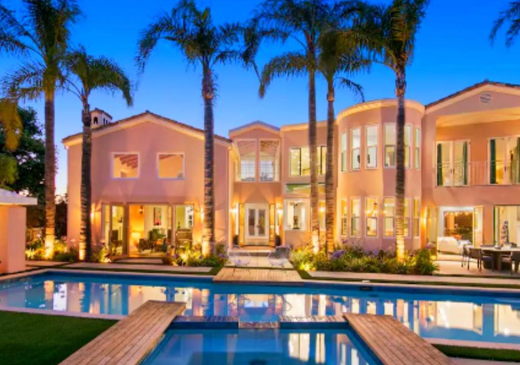 Central Malibu Villa | Vacation Villa with Private Pool in Malibu