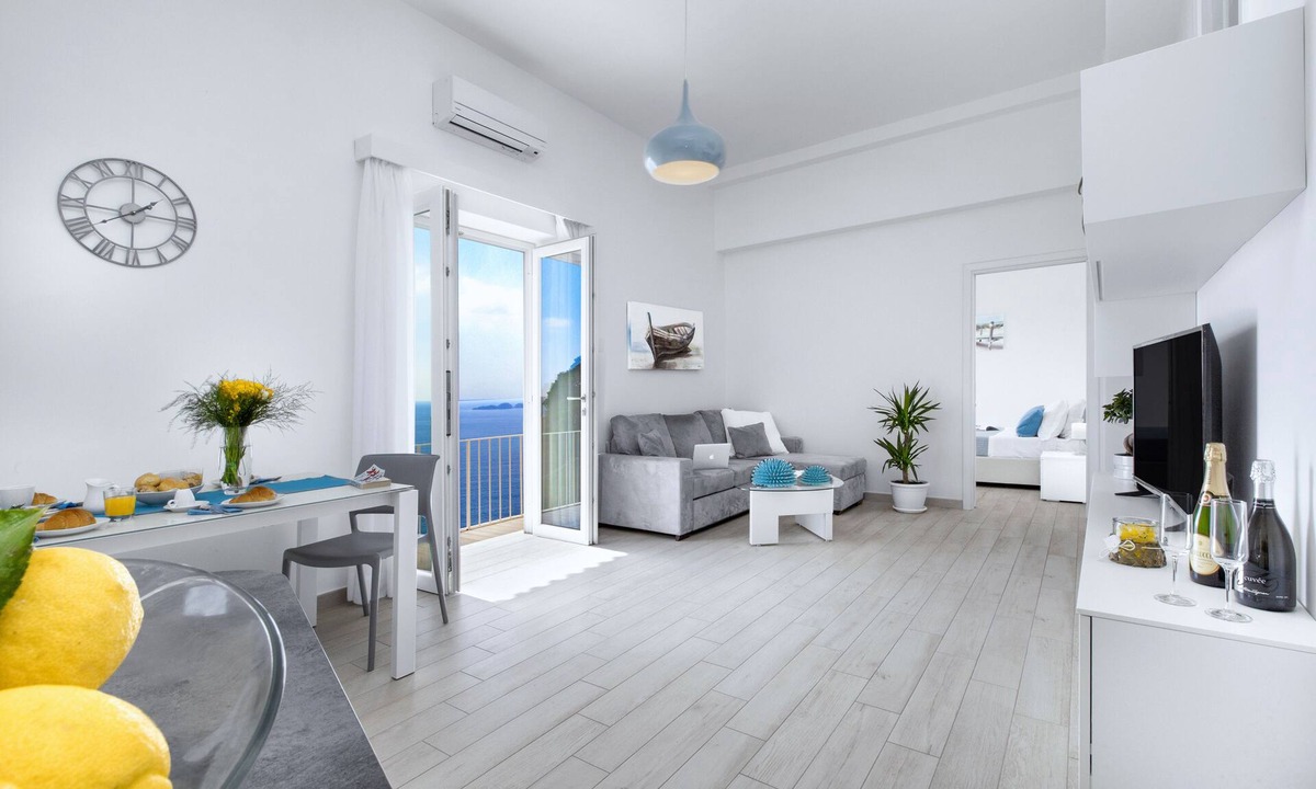 Montepertuso House | Villa Anna with private Terrace and Sea View