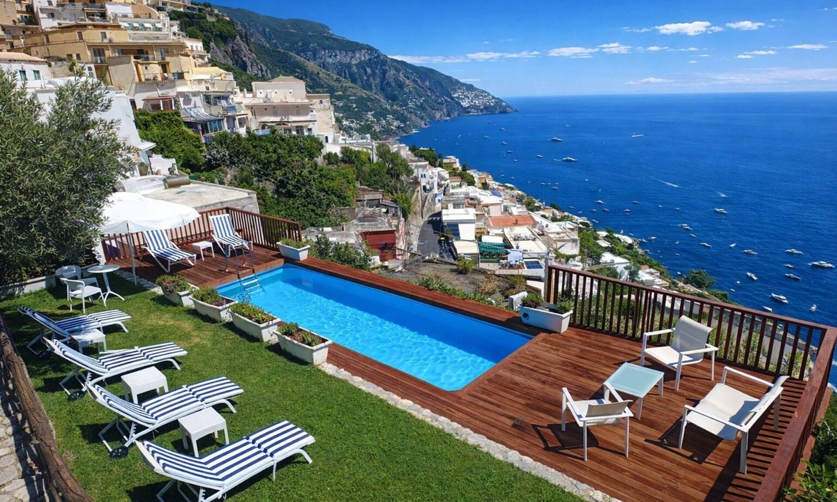 Chiesa Nuova Villa | Villa Azzurra, Villa in Positano with Jacuzzi views, 1km from beach