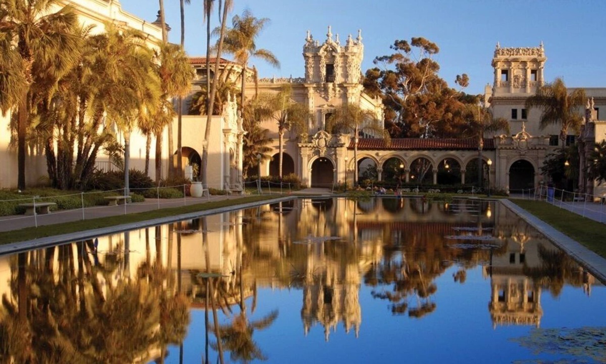 North Park Villa | Villa Barajas - Modern, Romantic Suite Near Park, Zoo, Coronado Island