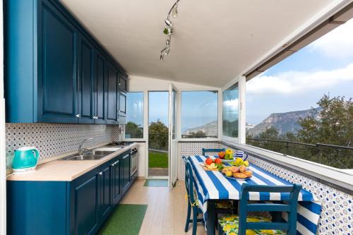 Piano di Sorrento Apartment | Villa Fanella, independent house with a private garden, between Sorrento&Amalfi