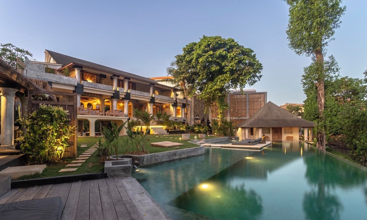 Tanjungbenoa Villa | Villa Maison Matisse | Luxury 5BR Riverside Villa Oasis near Seseh