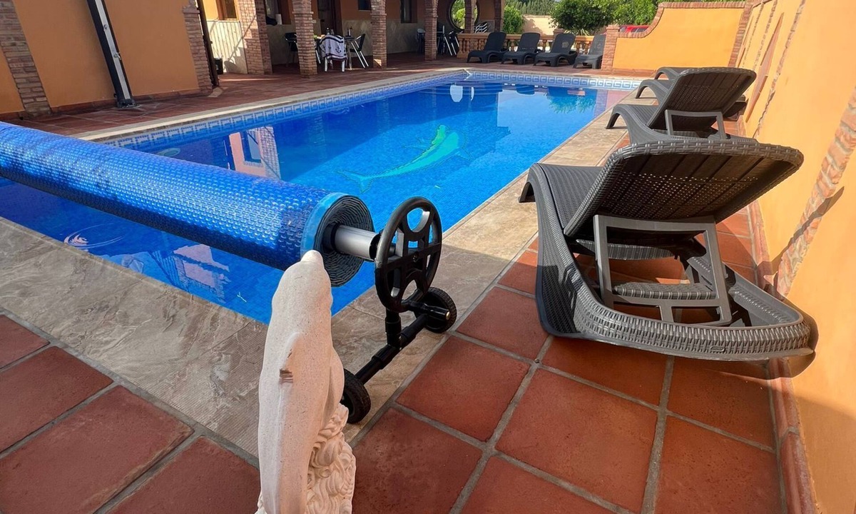 Campanillas House | Villa Mandolyn 10 min from airport, beaches and Malaga. A sought after location