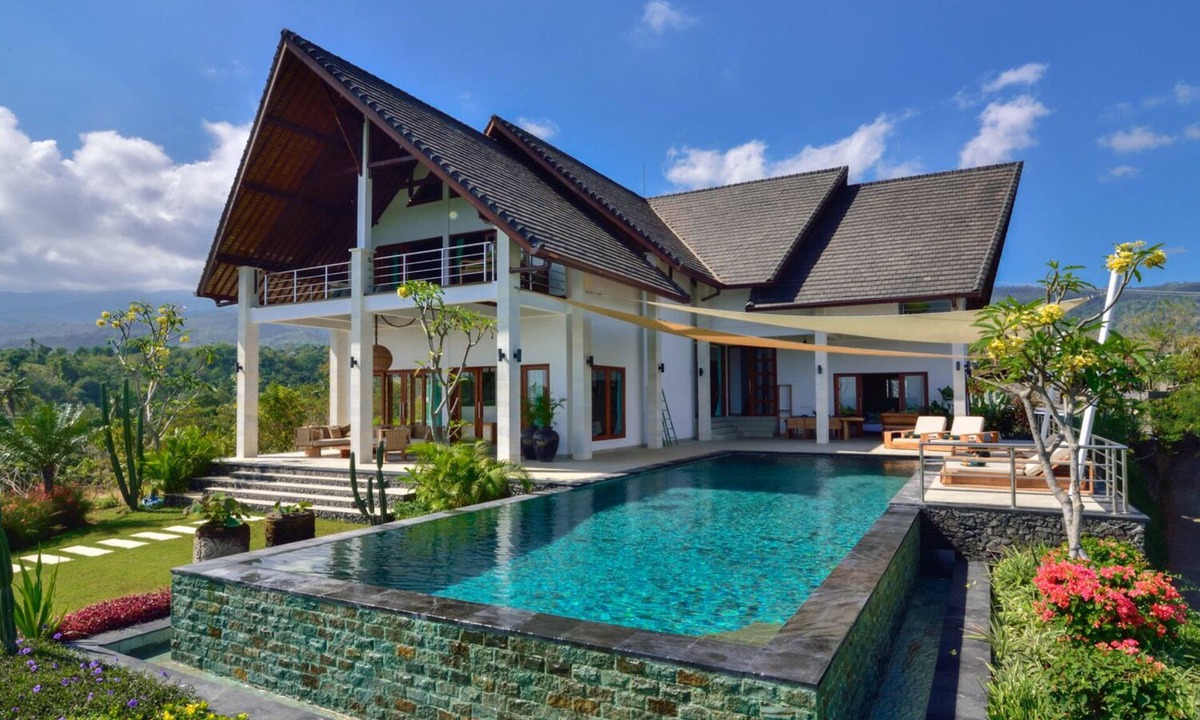Kayu Putih Villa | Villa Sentosa , Panoramic Sea View Villa