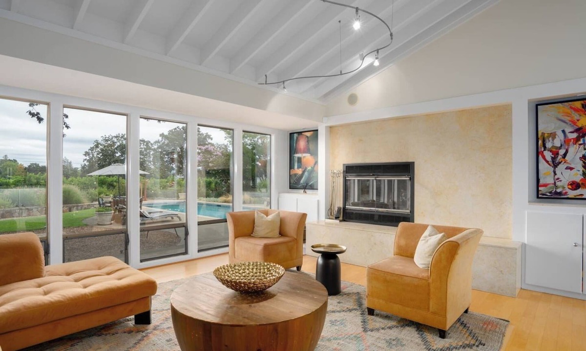 Santa Rosa Villa | Vineyard Villa: Pool/Spa | Pickleball/Tennis | Dog