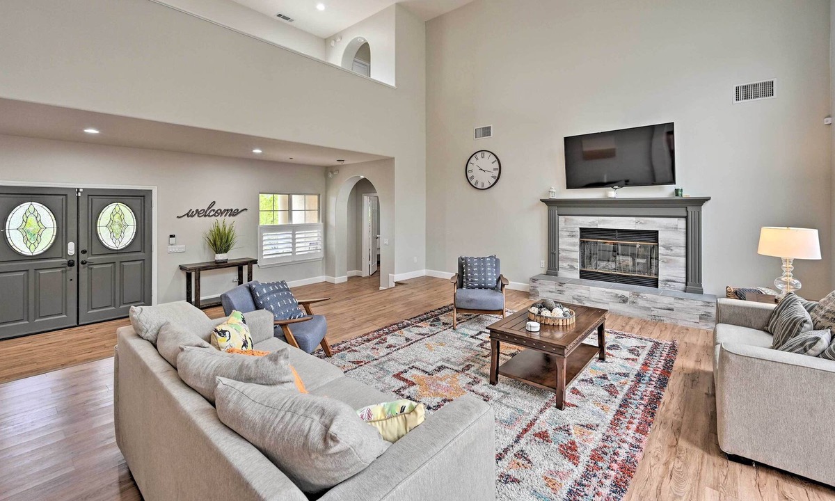 Vista Villa | Vista Hills Retreat w/ Pool, Furnished Patio!