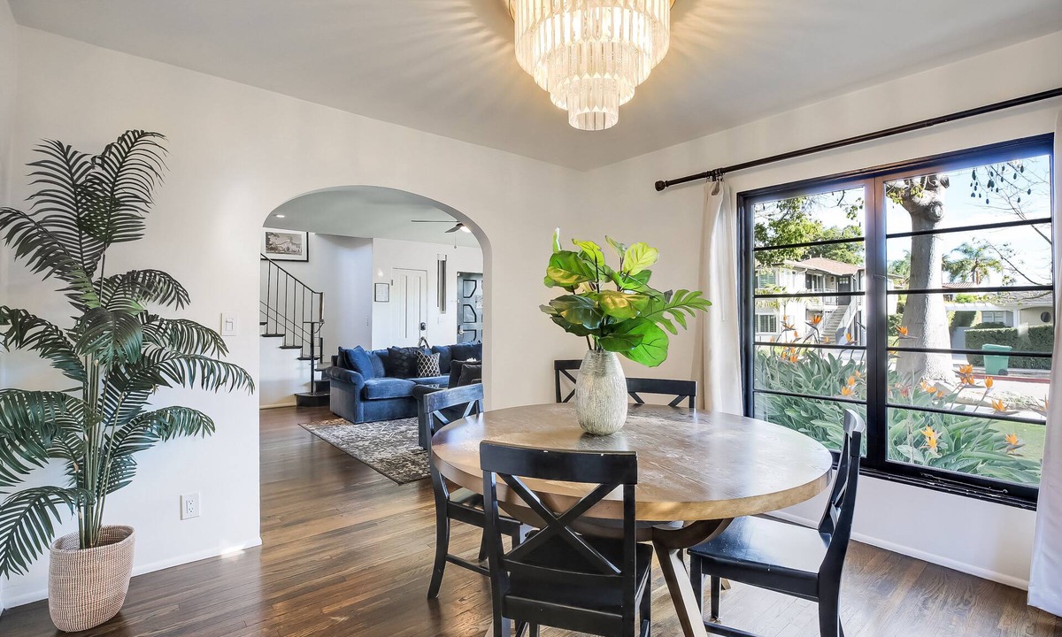 West Beach House | West Beach Villas 3 & 4 - Two villa rental (entire property) - 2 blocks to beach and State St.