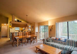 143 Park Forest in Blue River