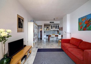 Apartment Boulevard 105