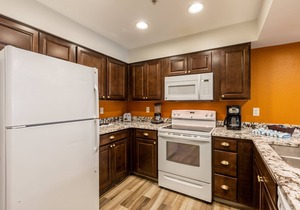Entrancing Club Wyndham South Shore, 1 Bedroom Deluxe Suite