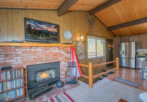 Lazy Bear Lodge