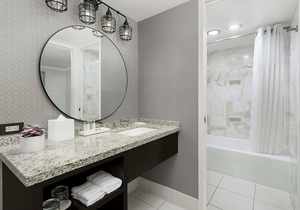 Perfect Vacation Spot! 3 Pet-Friendly Units, Onsite Dining, Near Union Square!