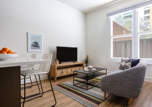 Sonder | State Suites | Bright Studio in San Diego