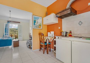 Studio 'Veronis 2' with Sea View, Shared Pool & Wi-Fi in Ithaca