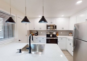 Sunriver Getaway with Access to Exclusive Golf in Sunriver