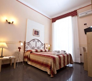Hotel Naples 