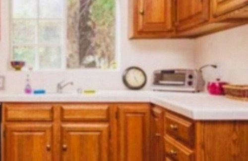 Beverly Hills Condo | 1-bedroom condo in Beverly Hills