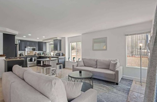 Castaic House | 152-2-Story Pool &Spa Home | ALE/Insurance Ready